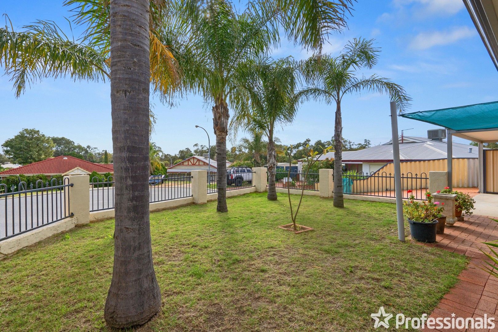 12 Nandup Retreat, Swan View WA 6056, Image 0