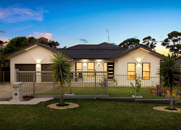 22 Glasford Crescent, Kioloa NSW 2539