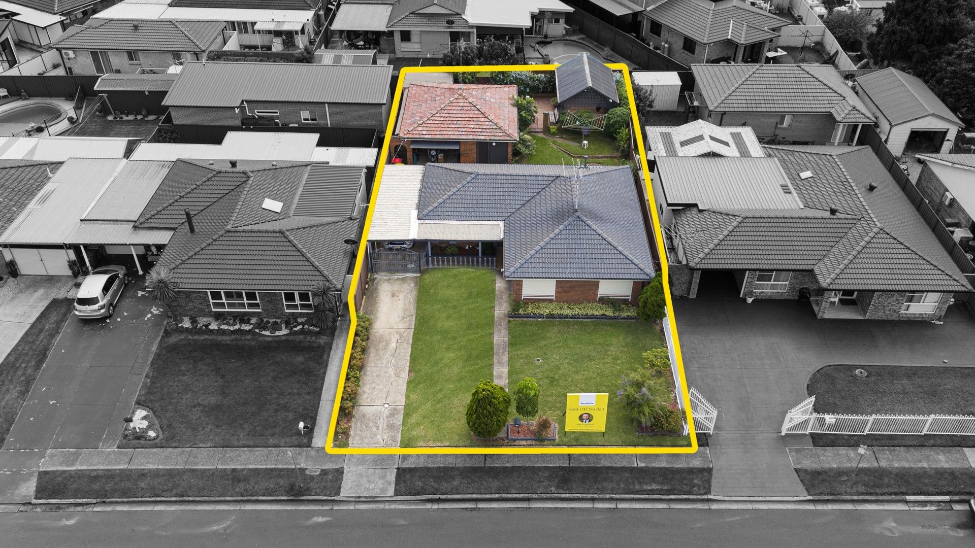 146 Bossley Road, Bossley Park NSW 2176, Image 0