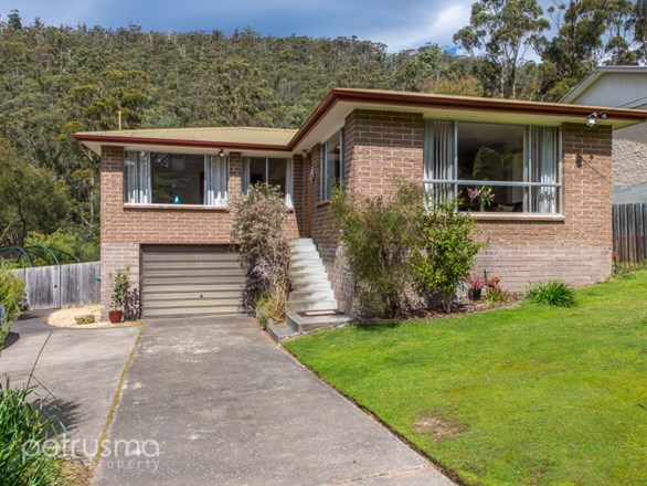 8 Lawley Crescent, South Hobart TAS 7004