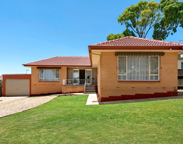 30 Mcmahon Avenue, Para Hills SA 5096