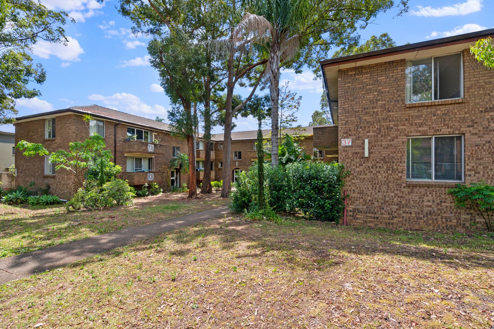 2 bedrooms Apartment / Unit / Flat in 7/37 Crown Street PARRAMATTA NSW, 2150