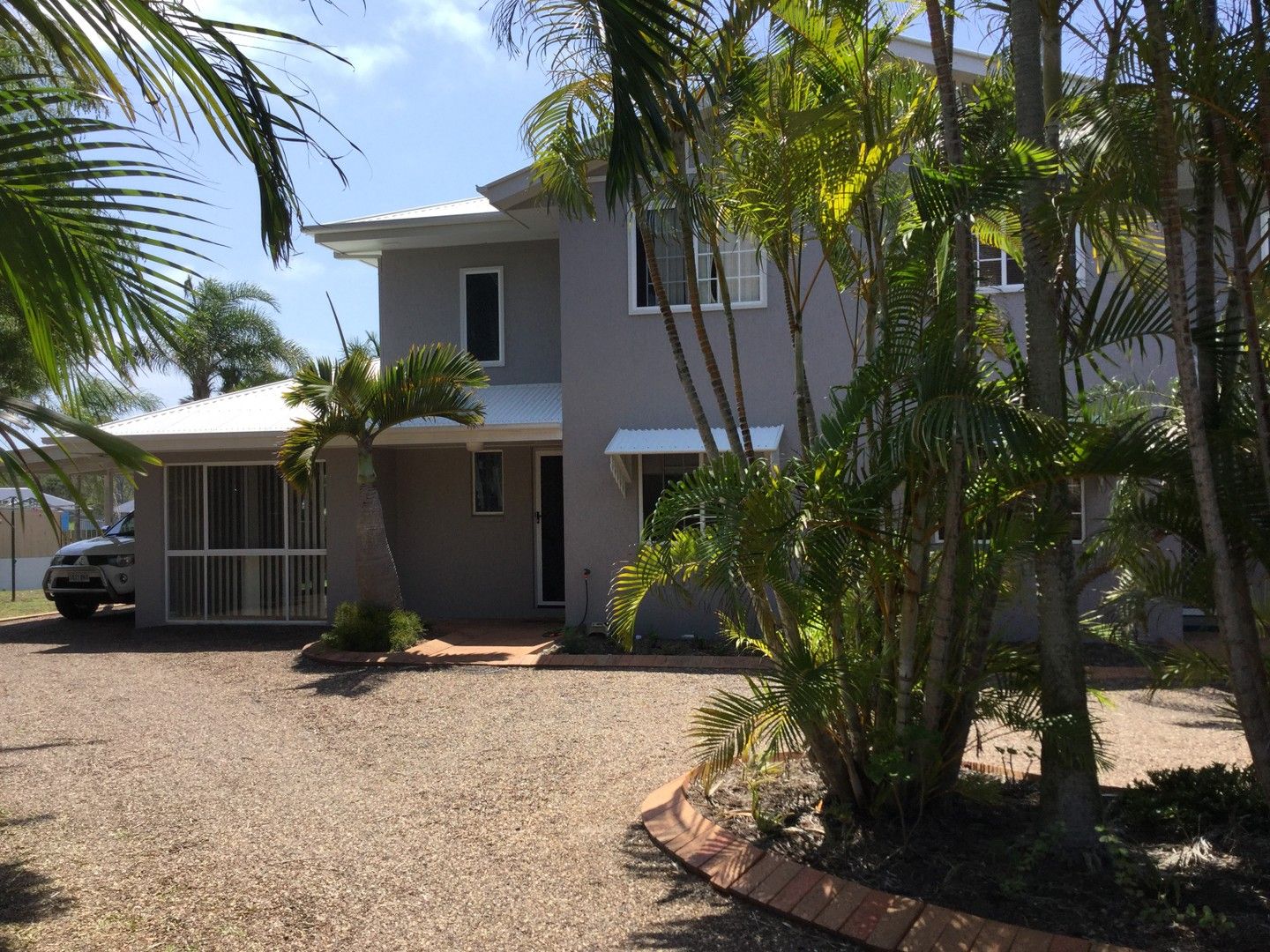 2 bedrooms Duplex in 2/16 Skinner Crescent URANGAN QLD, 4655
