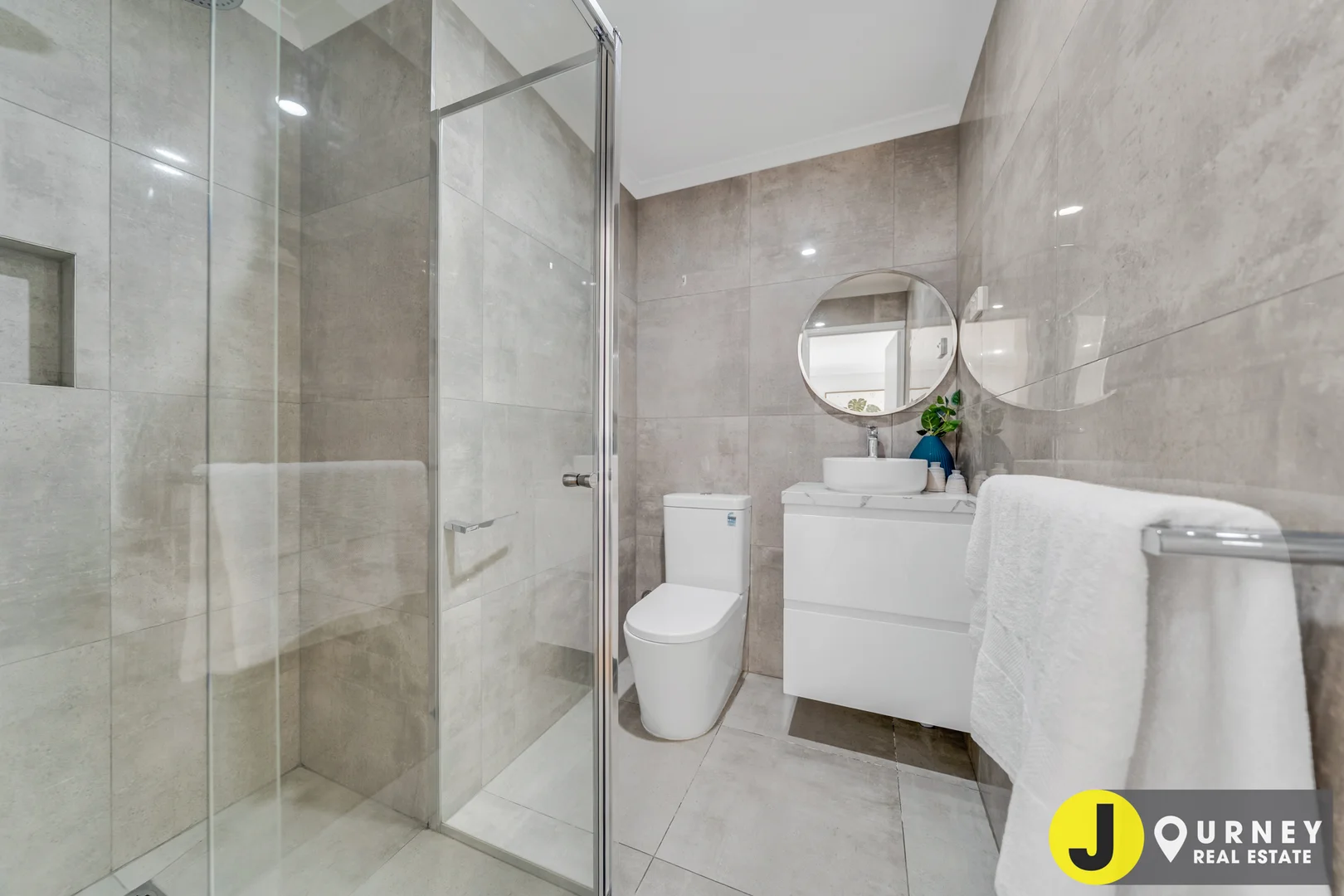 Additional image 8 of 3/36 Panoramic Grove, Glen Waverley VIC 3150