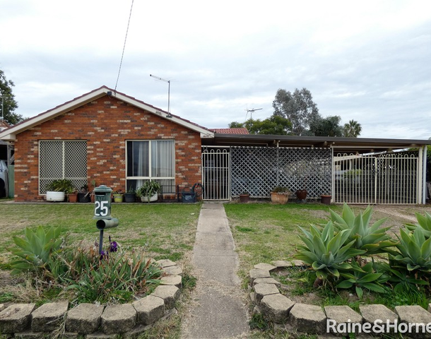 25 Blueberry Road, Moree NSW 2400