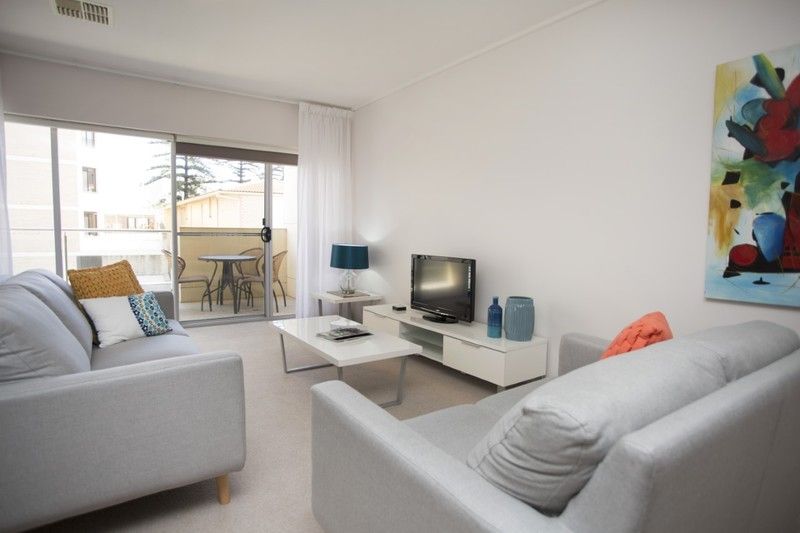 303/12 - 16 Durham Street, Glenelg SA 5045, Image 2