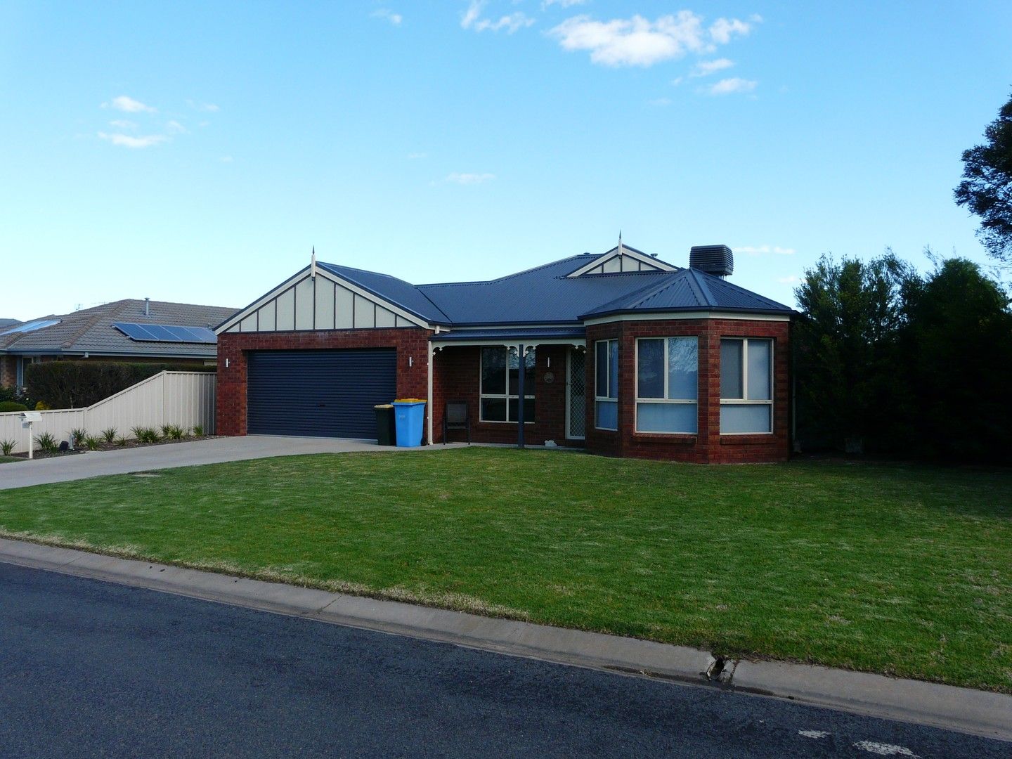 39 Nugget Fuller Drive, Tocumwal NSW 2714, Image 0