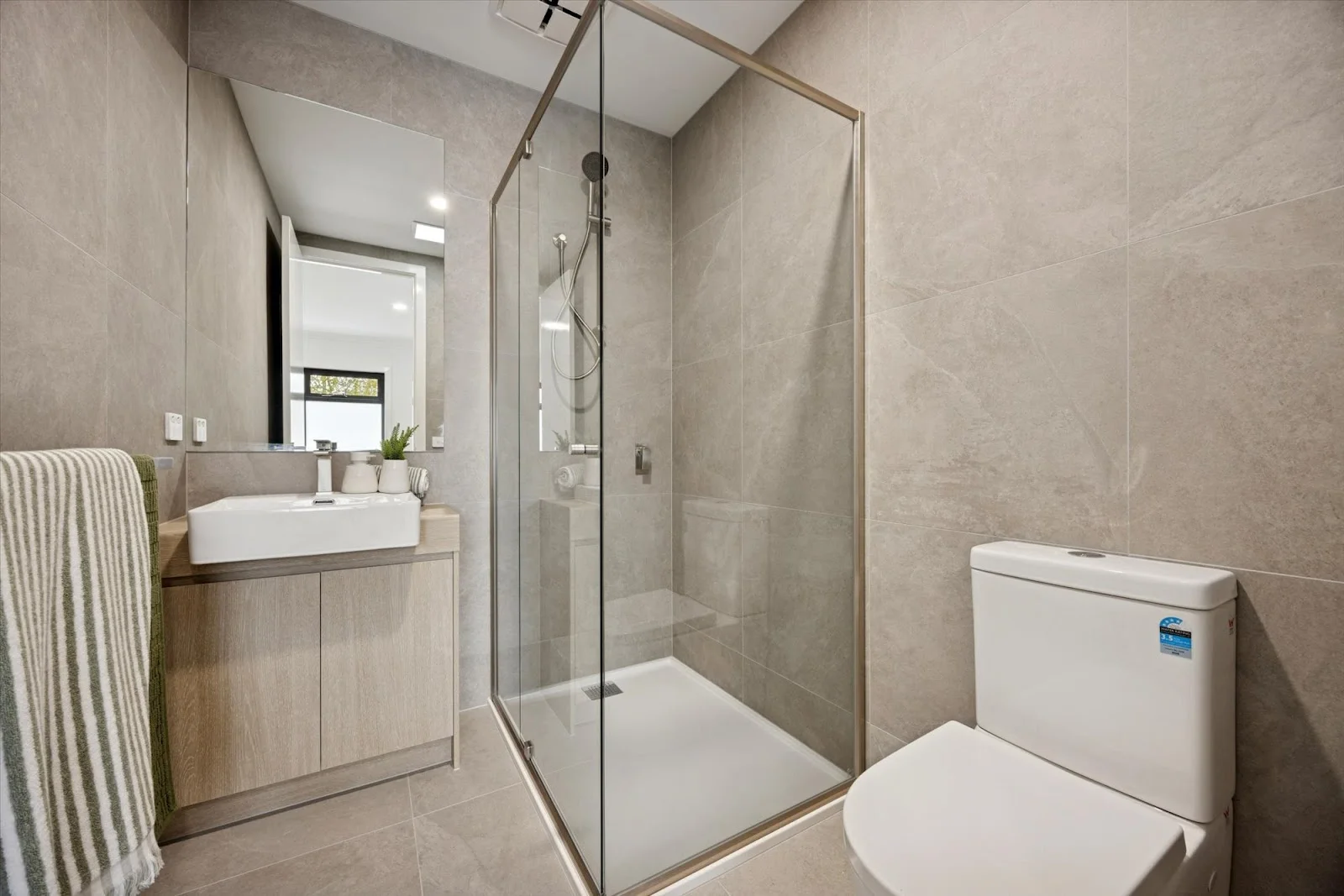 Additional image 11 of 2 4 5/12 David Street, Knoxfield VIC 3180