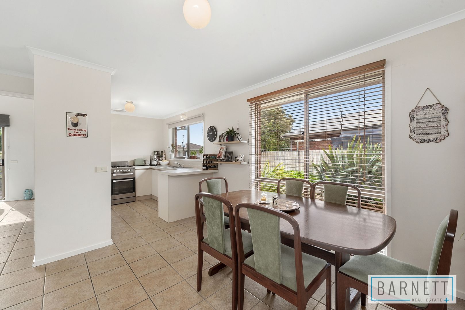 1/3 Natika Court, Grovedale VIC 3216, Image 2