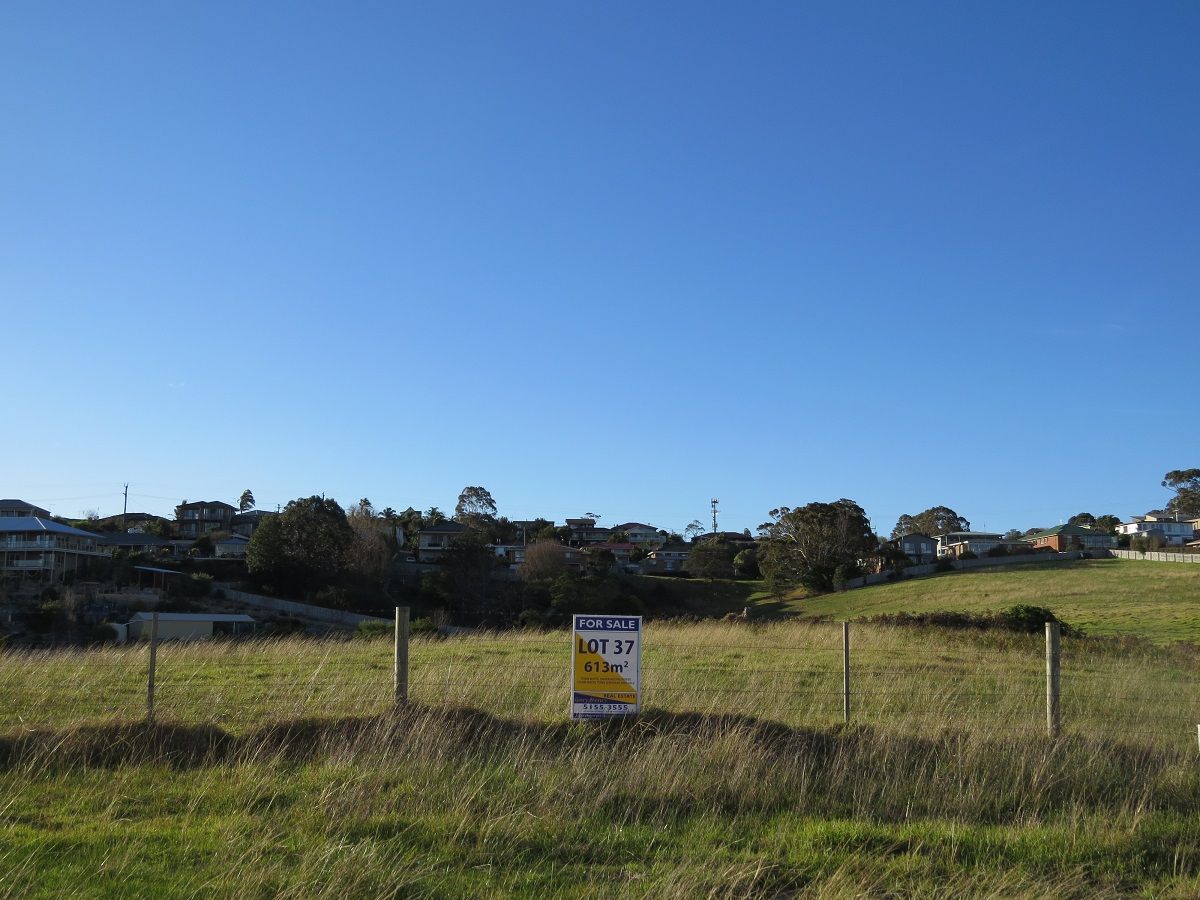 Lot 37  Bogong Street, Lakes Entrance VIC 3909, Image 0