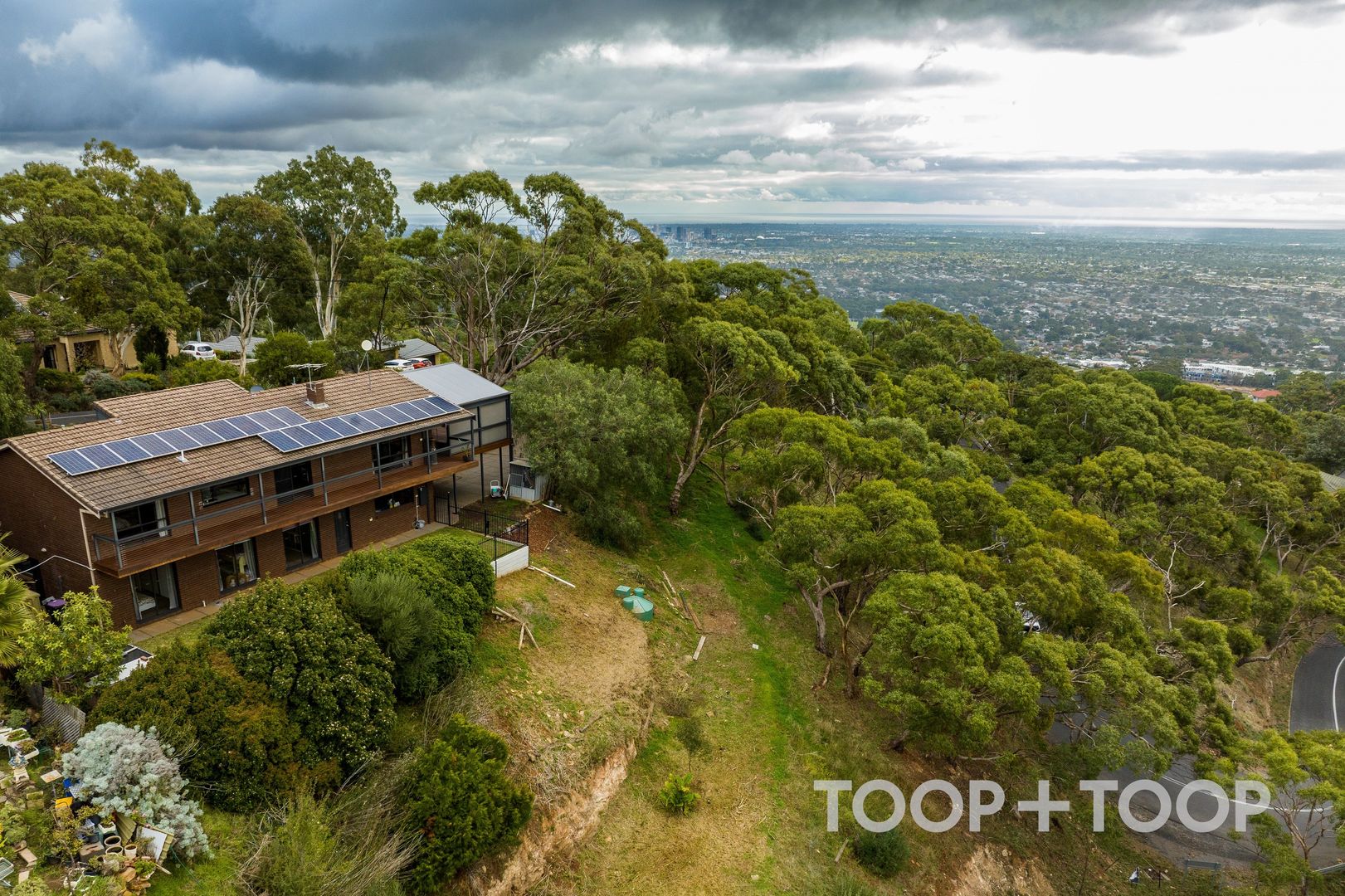 17 Ridgeland Drive, Teringie SA 5072 Domain