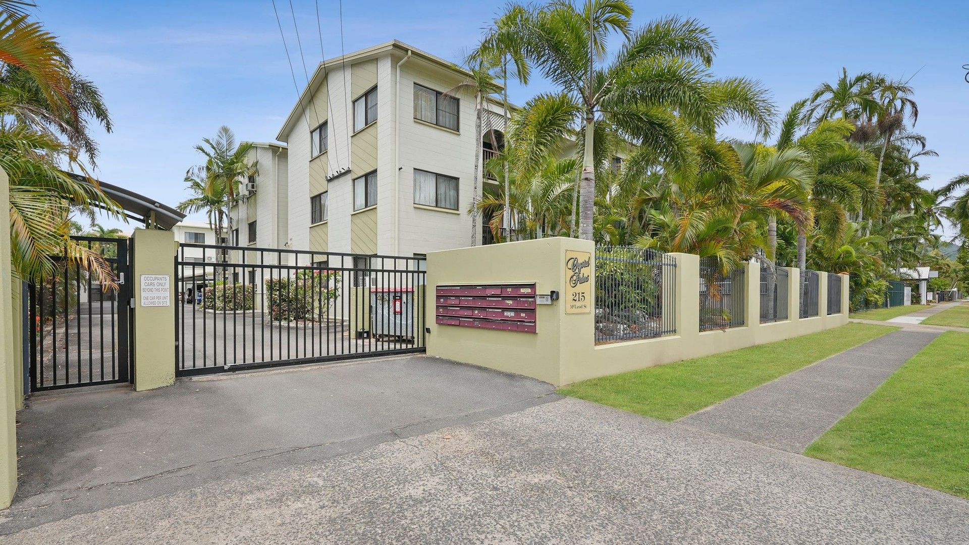 5/215-217 McLeod Street, Cairns North QLD 4870, Image 0