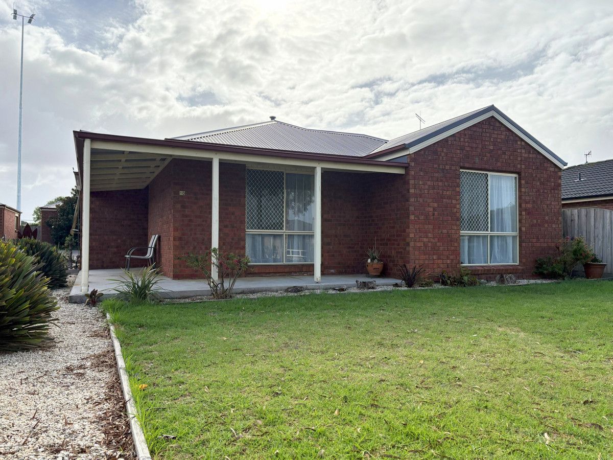 2 bedrooms Townhouse in 2/10 Moore Street WARRNAMBOOL VIC, 3280