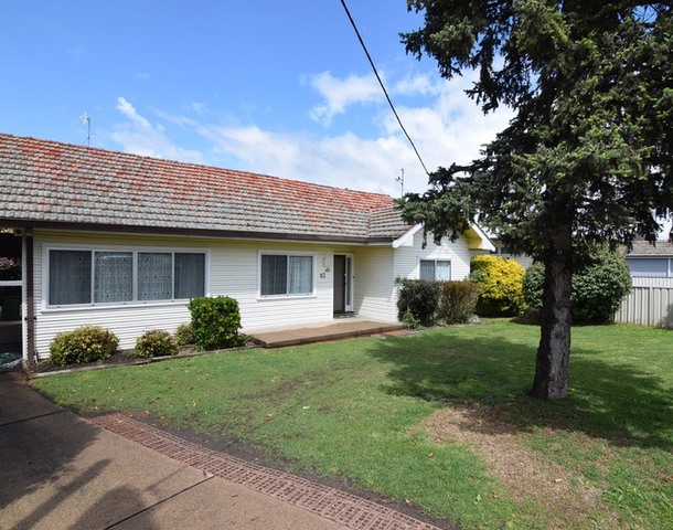 83 Sydney Road, Kelso NSW 2795