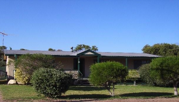 8 Lyddon Road, Carrickalinga SA 5204