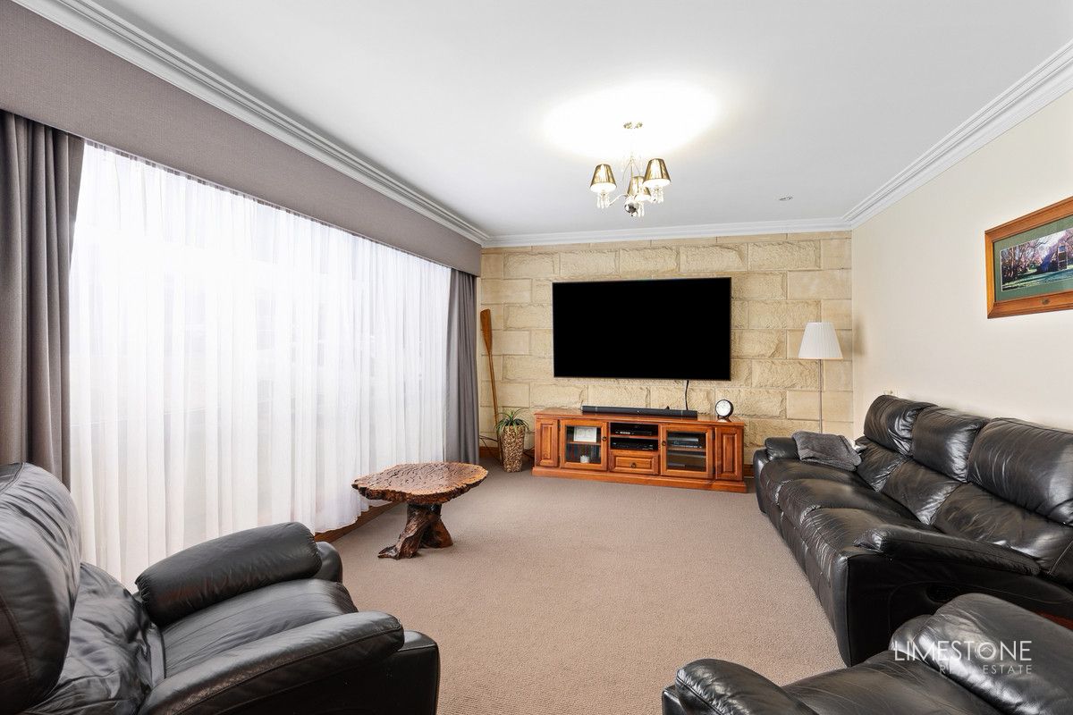 25 Peake Street, Mount Gambier SA 5290, Image 2