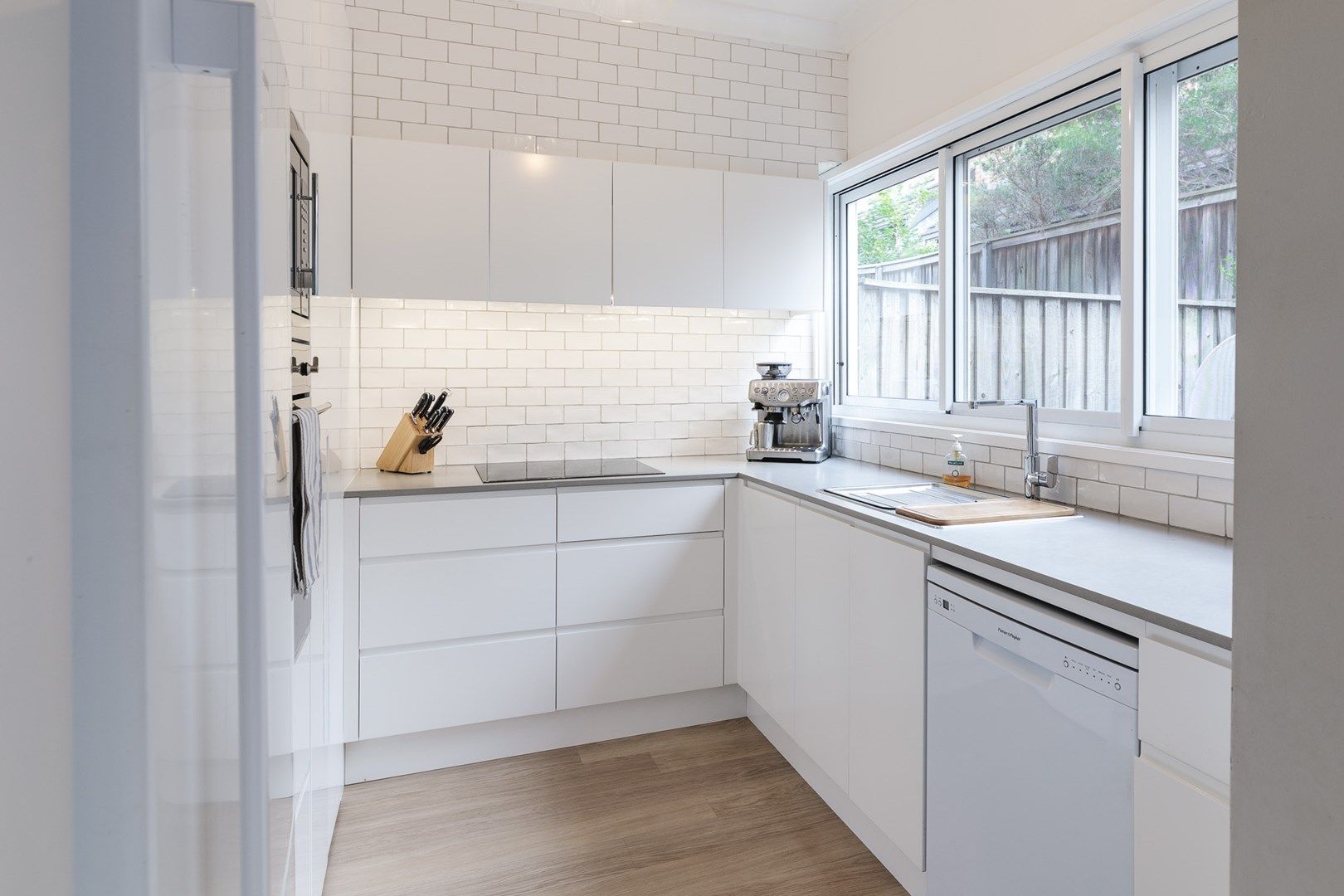 3 bedrooms Townhouse in 5/1a Parry Street COOKS HILL NSW, 2300