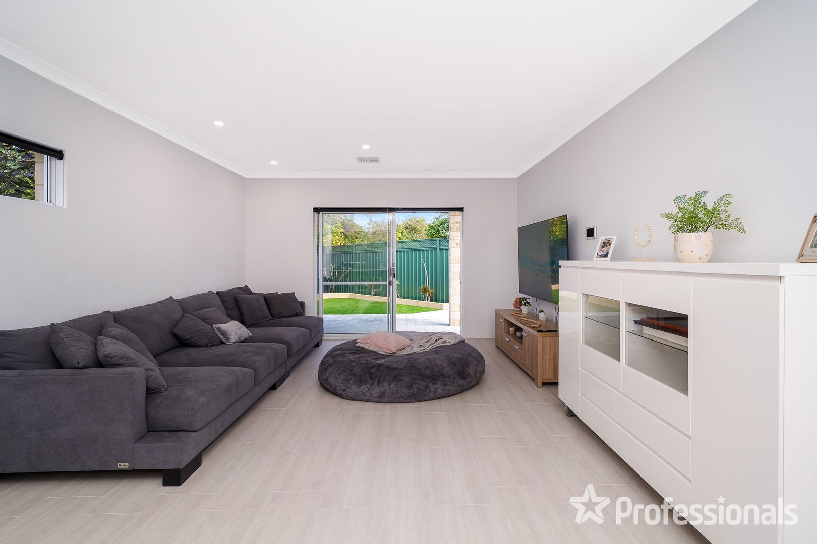 3A Kite Mews, Ballajura WA 6066, Image 2