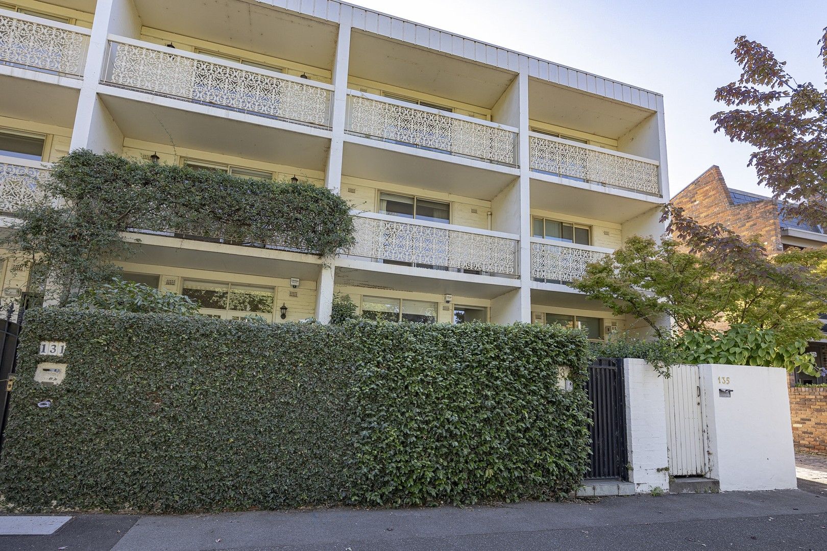 3 bedrooms House in 133 Simpson Street EAST MELBOURNE VIC, 3002