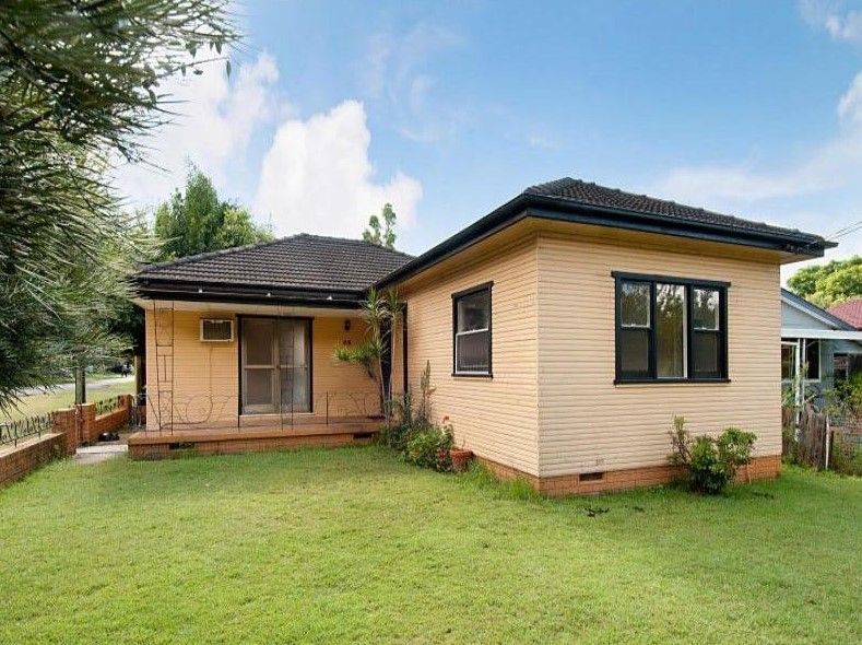 3 bedrooms House in 45 Lakeview Parade UMINA BEACH NSW, 2257