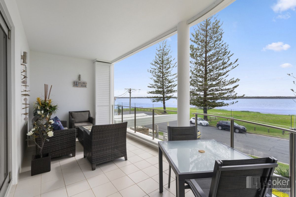 4/32 Oatland Esplanade, Runaway Bay Property History & Address
