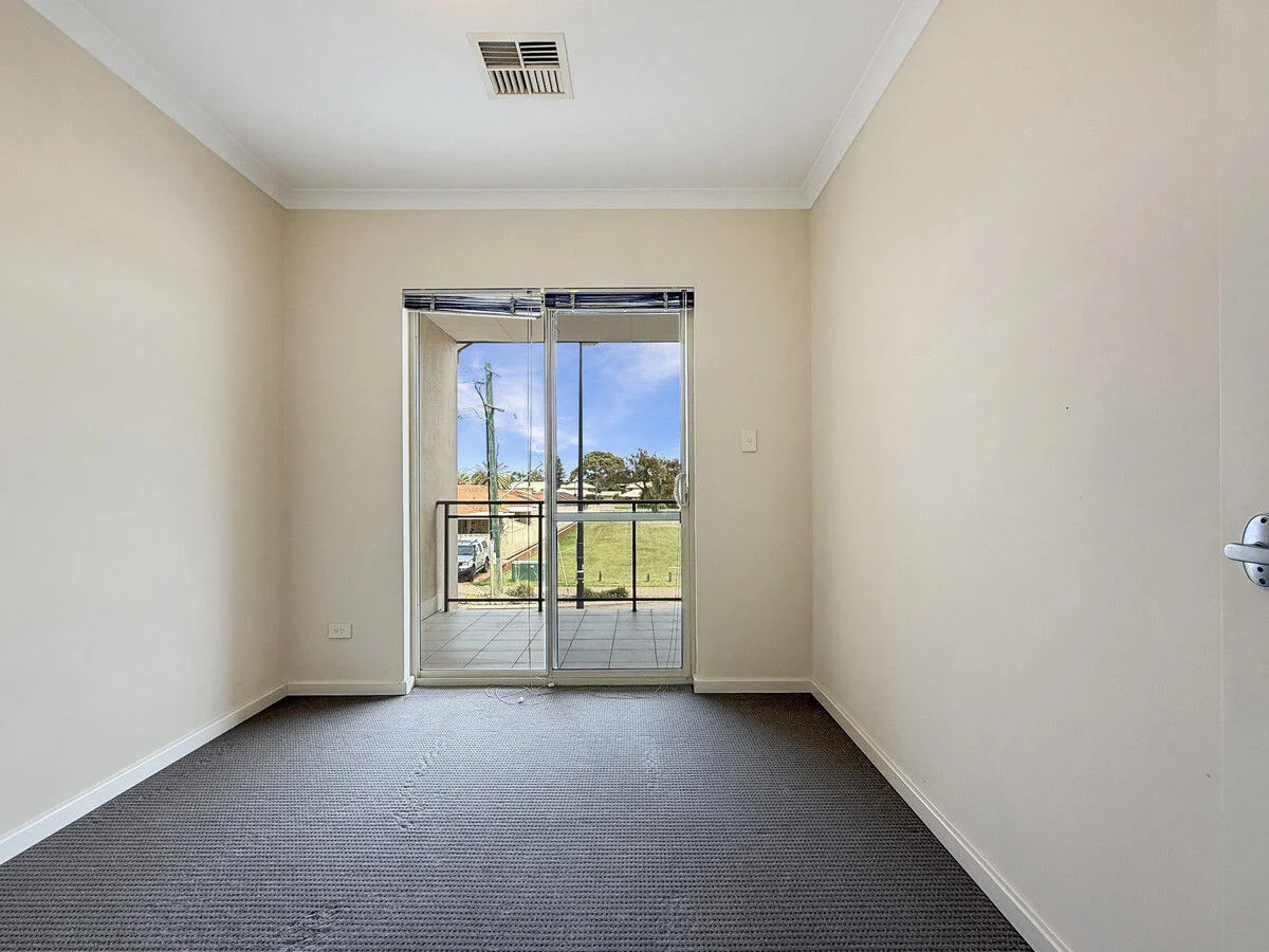 Additional image 19 of 2/67 Sutton Street, Mandurah WA 6210