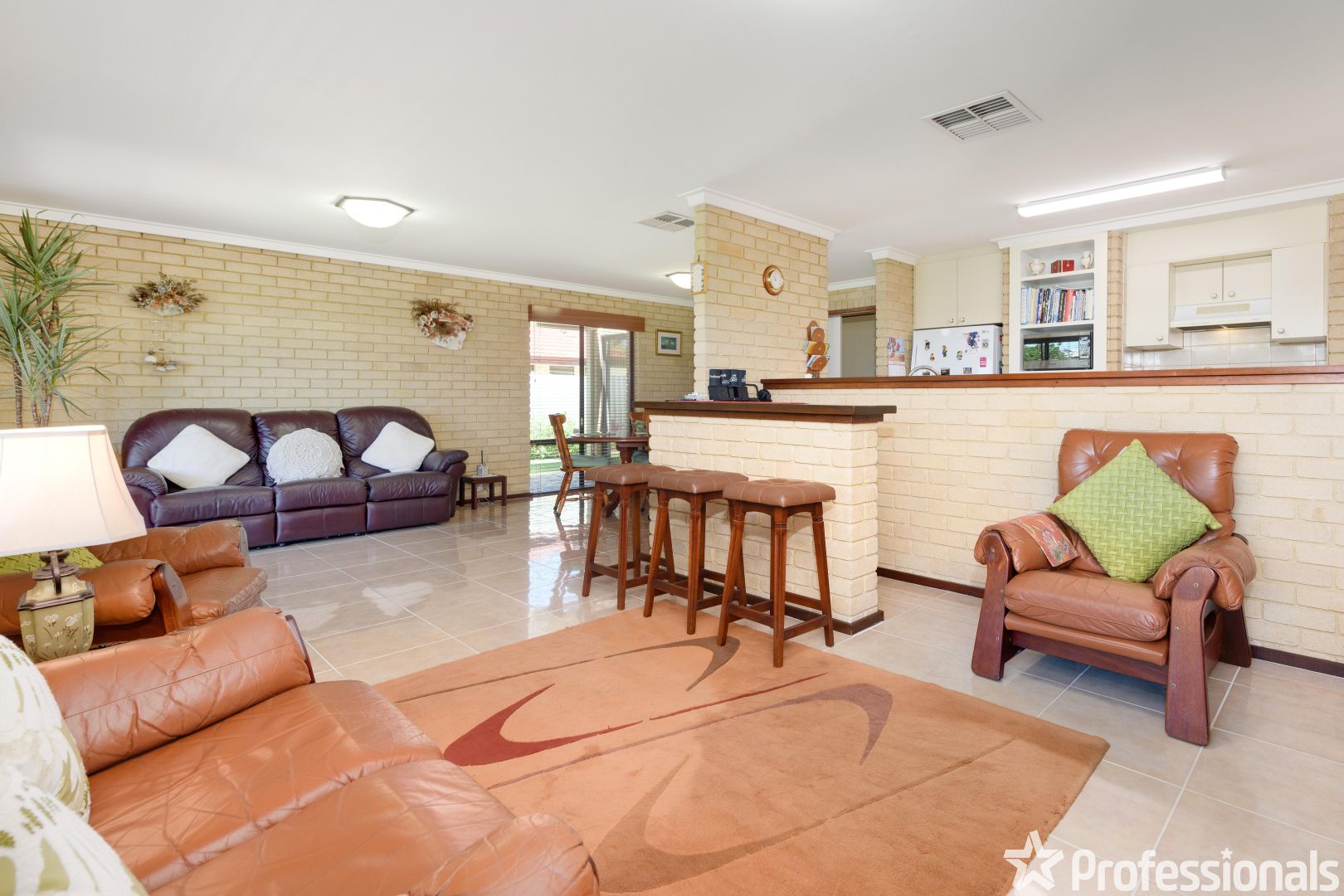 9 Salvador Close, Safety Bay WA 6169, Image 2