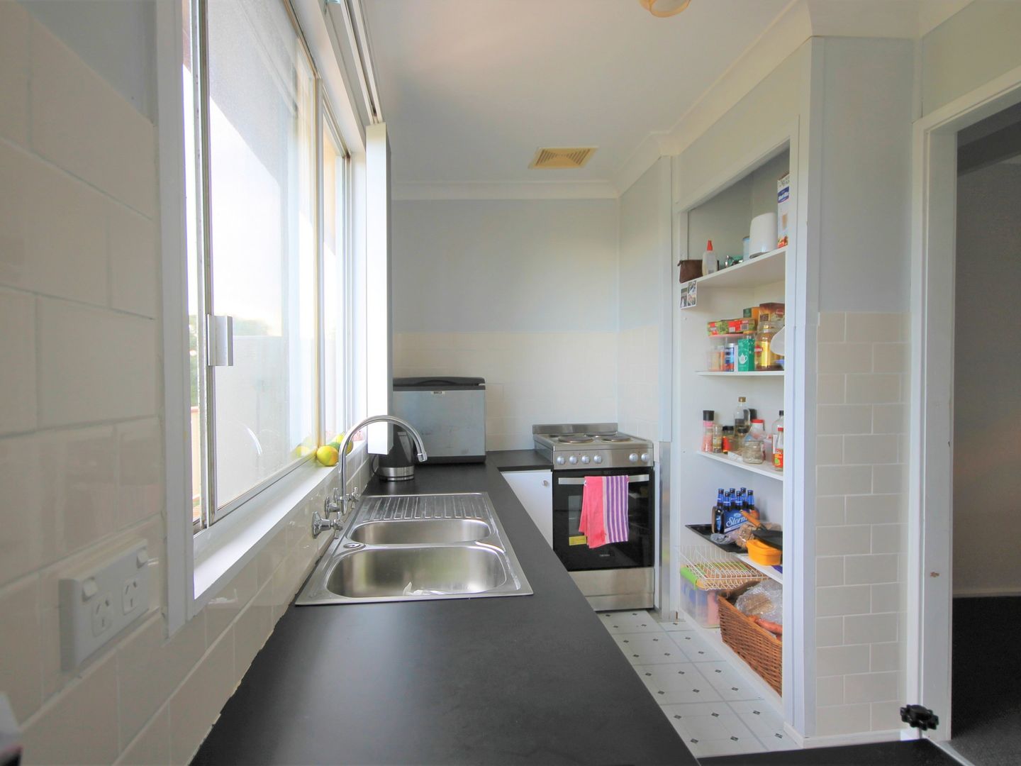 18 Audrey Avenue, Basin View NSW 2540, Image 1