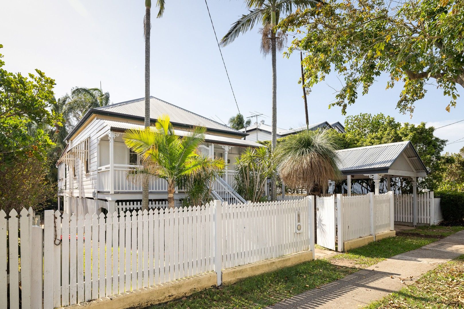 3 bedrooms House in 56 Oxford Street HAMILTON QLD, 4007