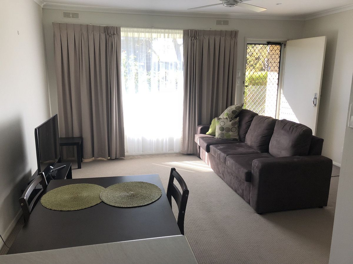 2 bedrooms Apartment / Unit / Flat in 4/16 Macalister SALE VIC, 3850