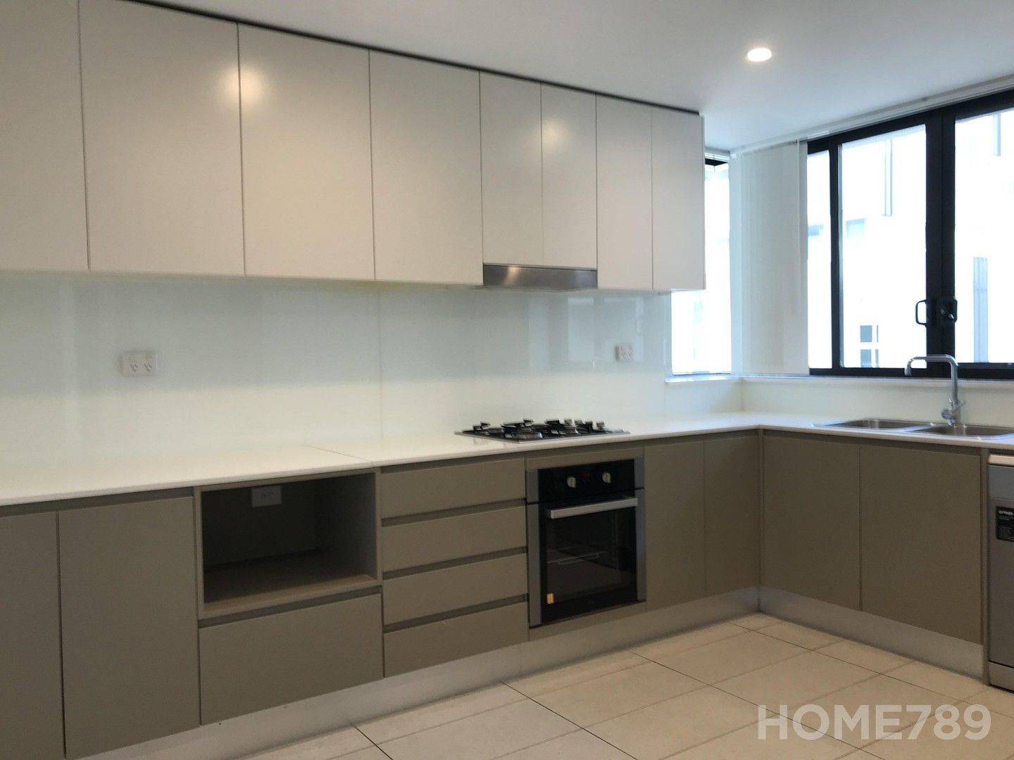 3 bedrooms Apartment / Unit / Flat in 516/2C Charles Street CANTERBURY NSW, 2193