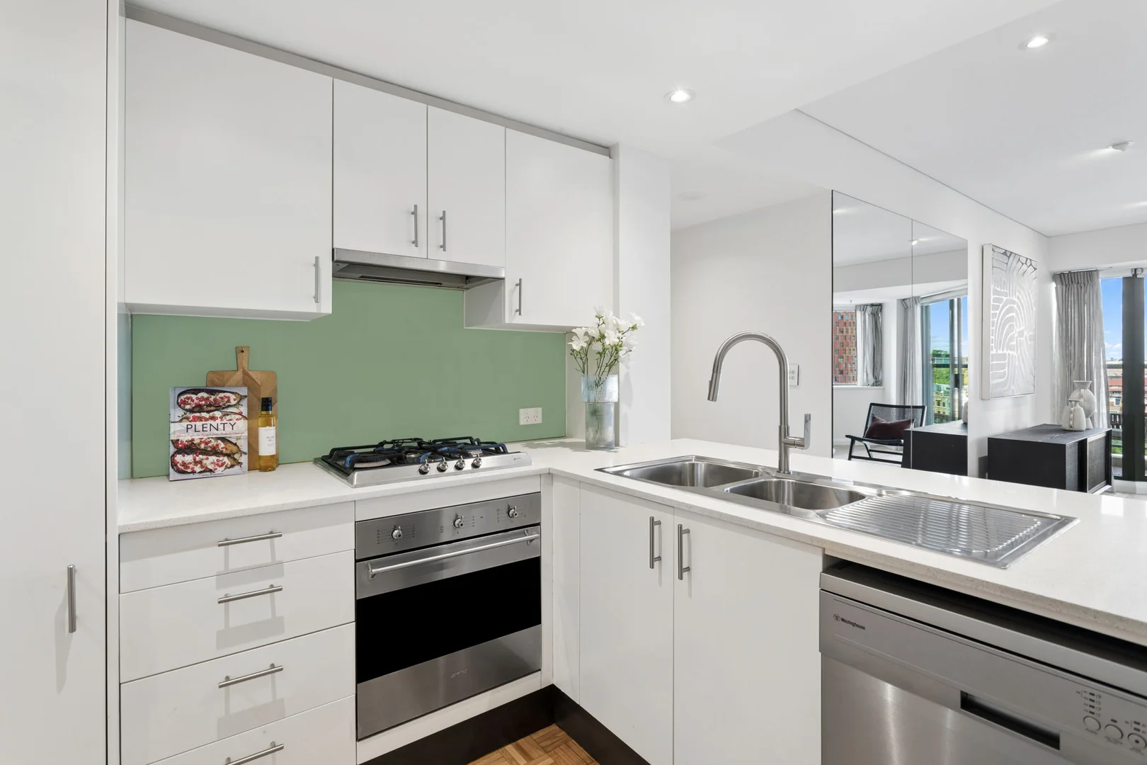 Additional image 2 of 911/2 Quay Street, Haymarket NSW 2000