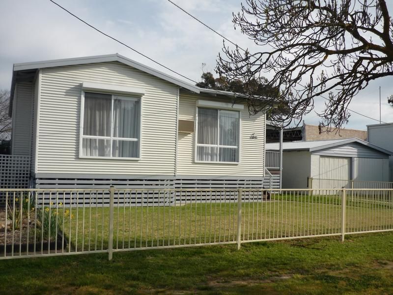 10 Kaye Street, Charlton VIC 3525, Image 0