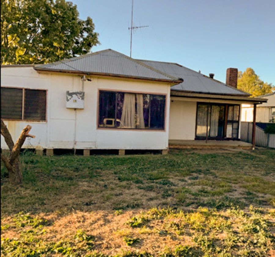 19 Townsend Street, Coonamble NSW 2829