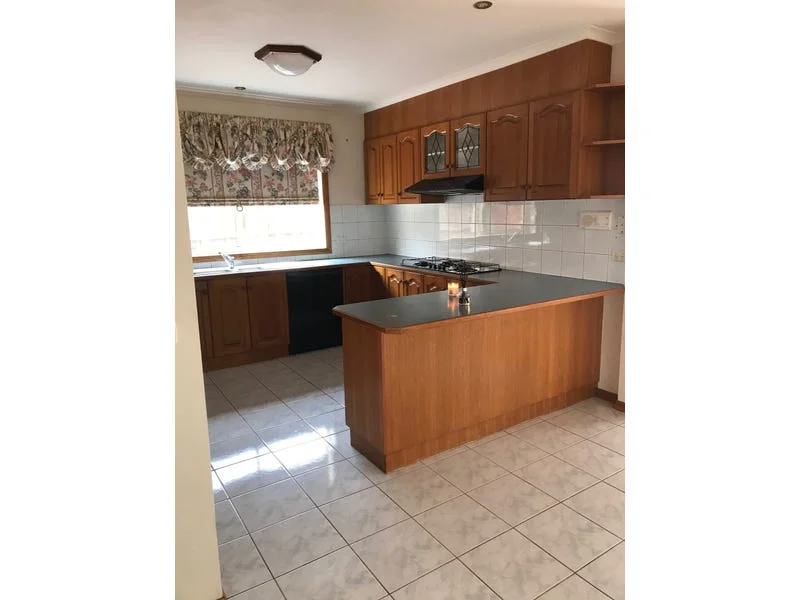 Additional image 5 of 26 Martens Court, Taylors Lakes VIC 3038