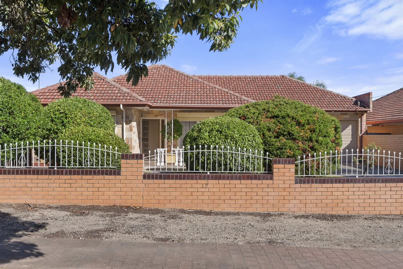 Primary image of 16 Trewren Avenue, Rostrevor SA 5073