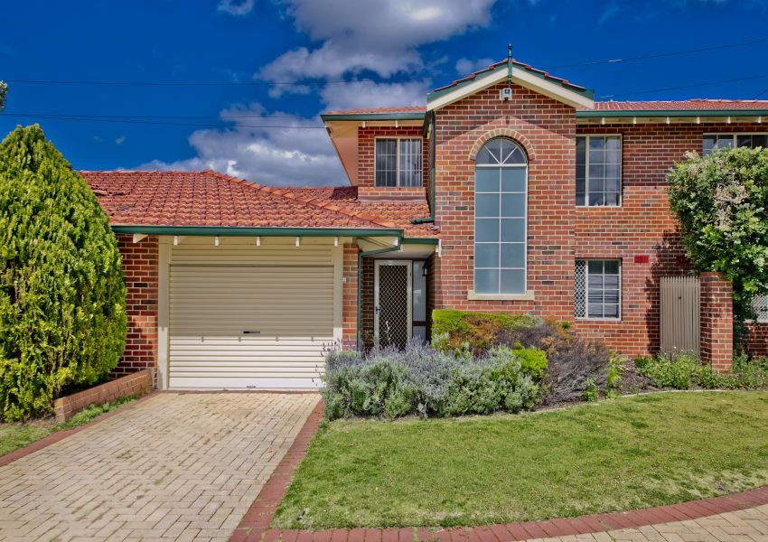 3 bedrooms Townhouse in 2/1 Sherbrooke Heights NORANDA WA, 6062