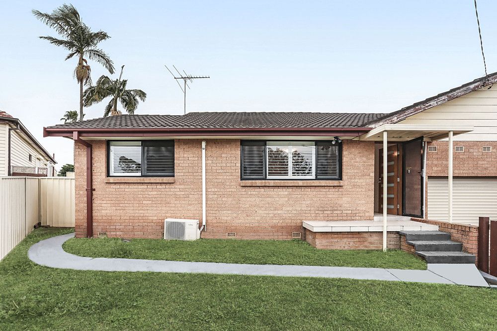 3 bedrooms House in 245A Canterbury Road BANKSTOWN NSW, 2200