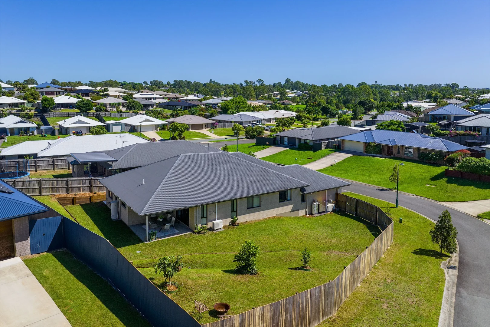 Additional image 4 of 8 Senators Court, Jones Hill QLD 4570