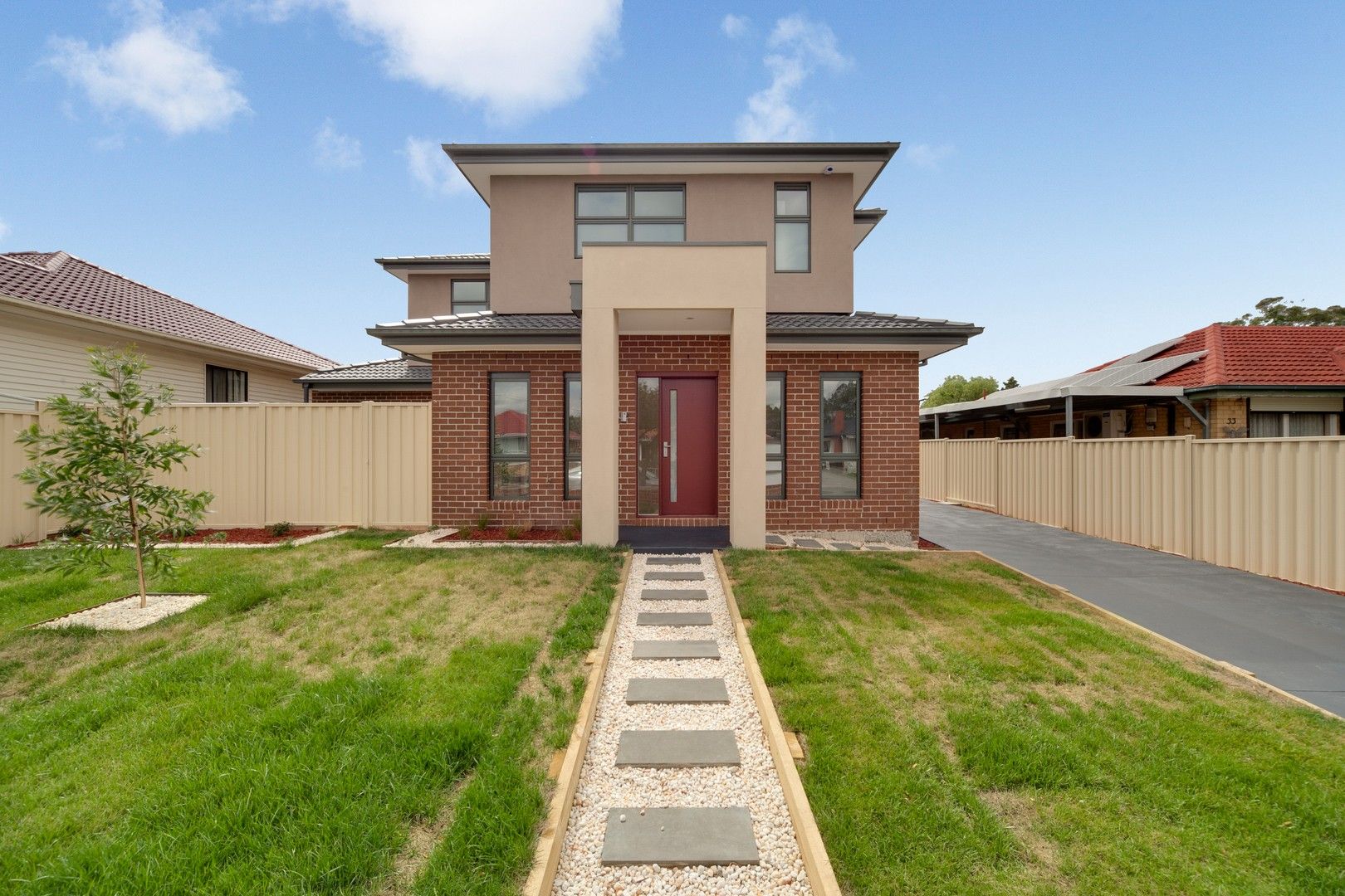 3 bedrooms Townhouse in 1/31 Amiel Street SPRINGVALE VIC, 3171