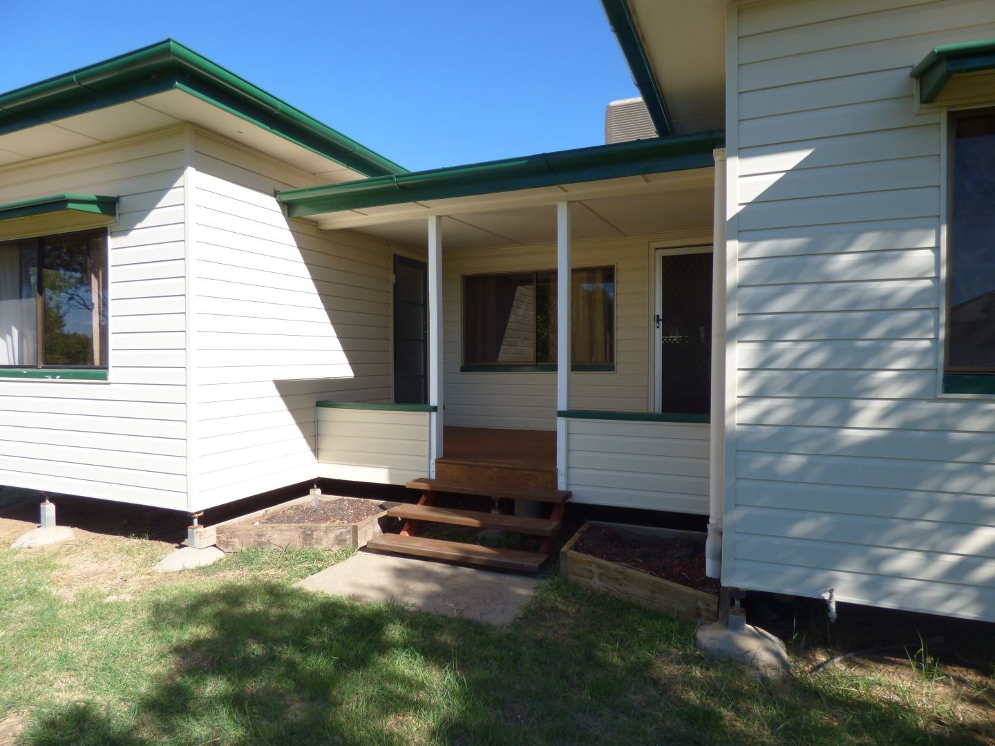 2 Saunders Street, Roma QLD 4455, Image 2