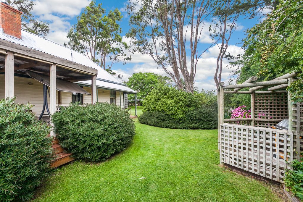 809 Daylesford-Clunes Road, Smeaton VIC 3364, Image 1