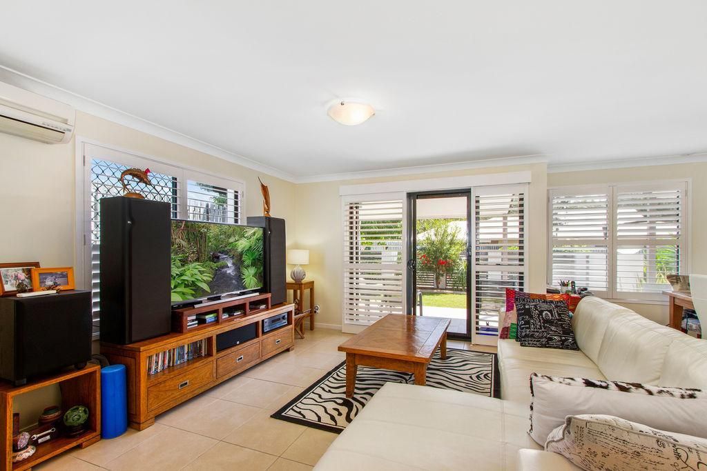 2/8 Shannonbrook Avenue, Ormeau QLD 4208, Image 2