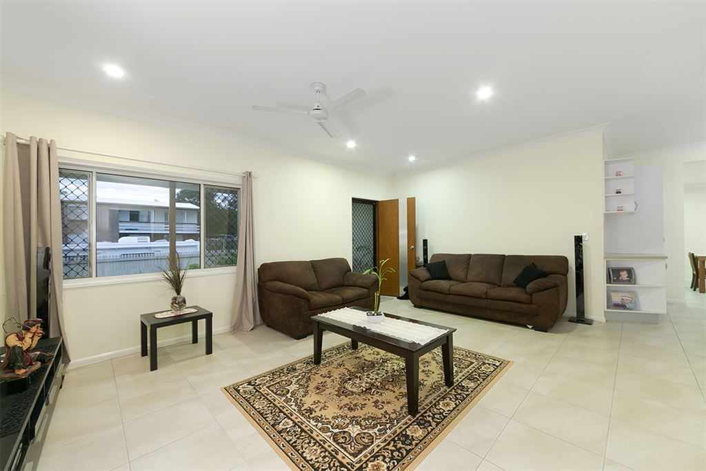 33 Penaton Street, Corinda QLD 4075, Image 1