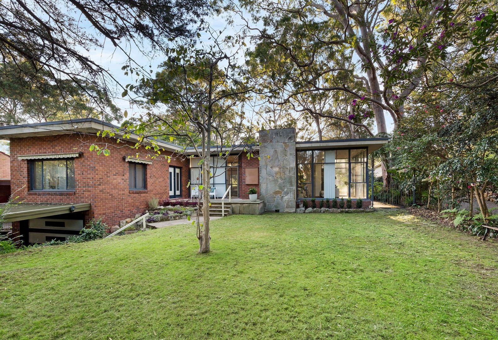 85 Roland Avenue, Wahroonga NSW 2076, Image 2