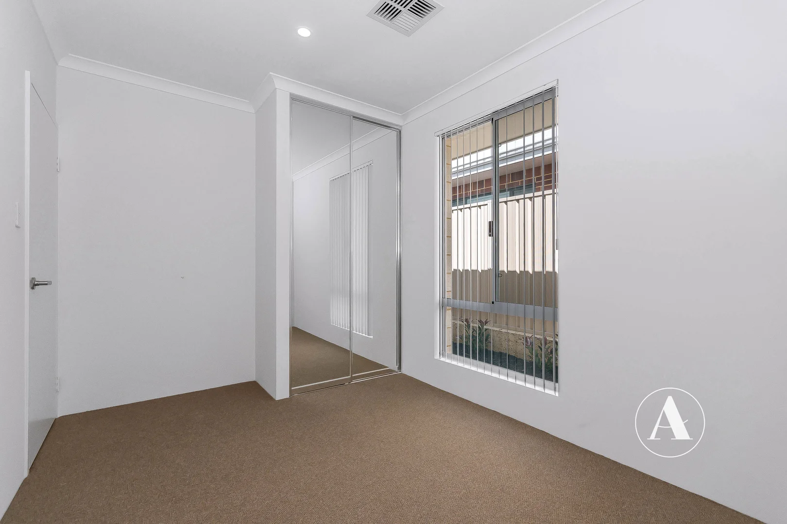 14 Cradle Circuit, Hilbert WA 6112 | Domain