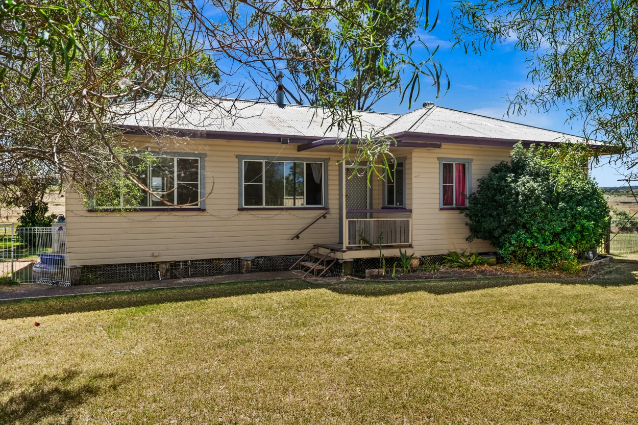 Additional image 3 of 4530 Gore Highway, Yarranlea QLD 4356