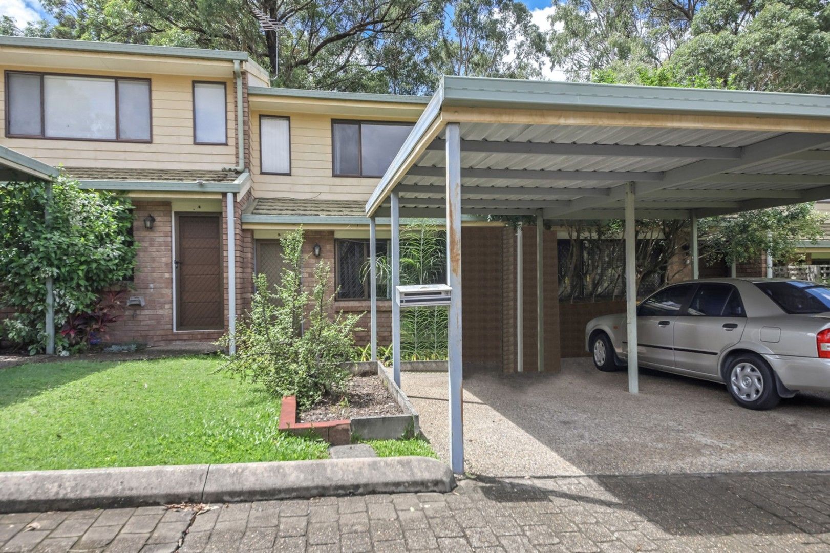2 bedrooms Townhouse in 3/6 Palara Street ROCHEDALE SOUTH QLD, 4123
