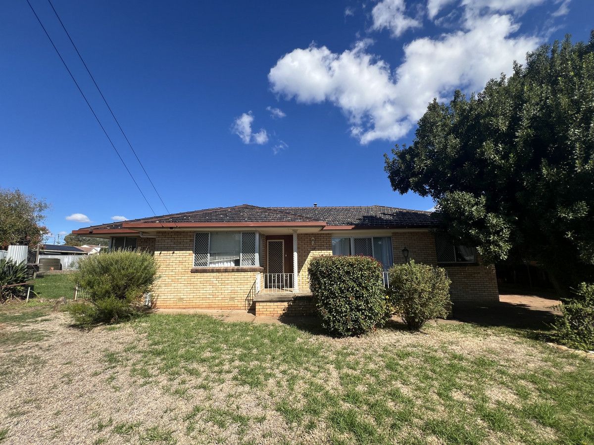 5 bedrooms House in 22 Daniel Keane Crescent GUNNEDAH NSW, 2380
