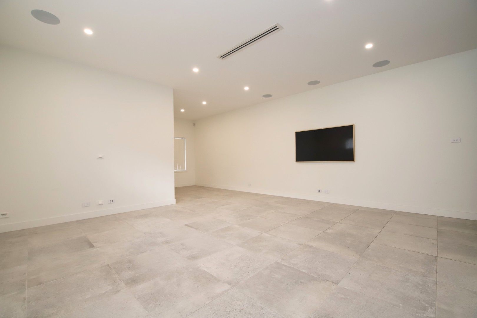 4 bedrooms House in 12 The Avenue YAGOONA NSW, 2199